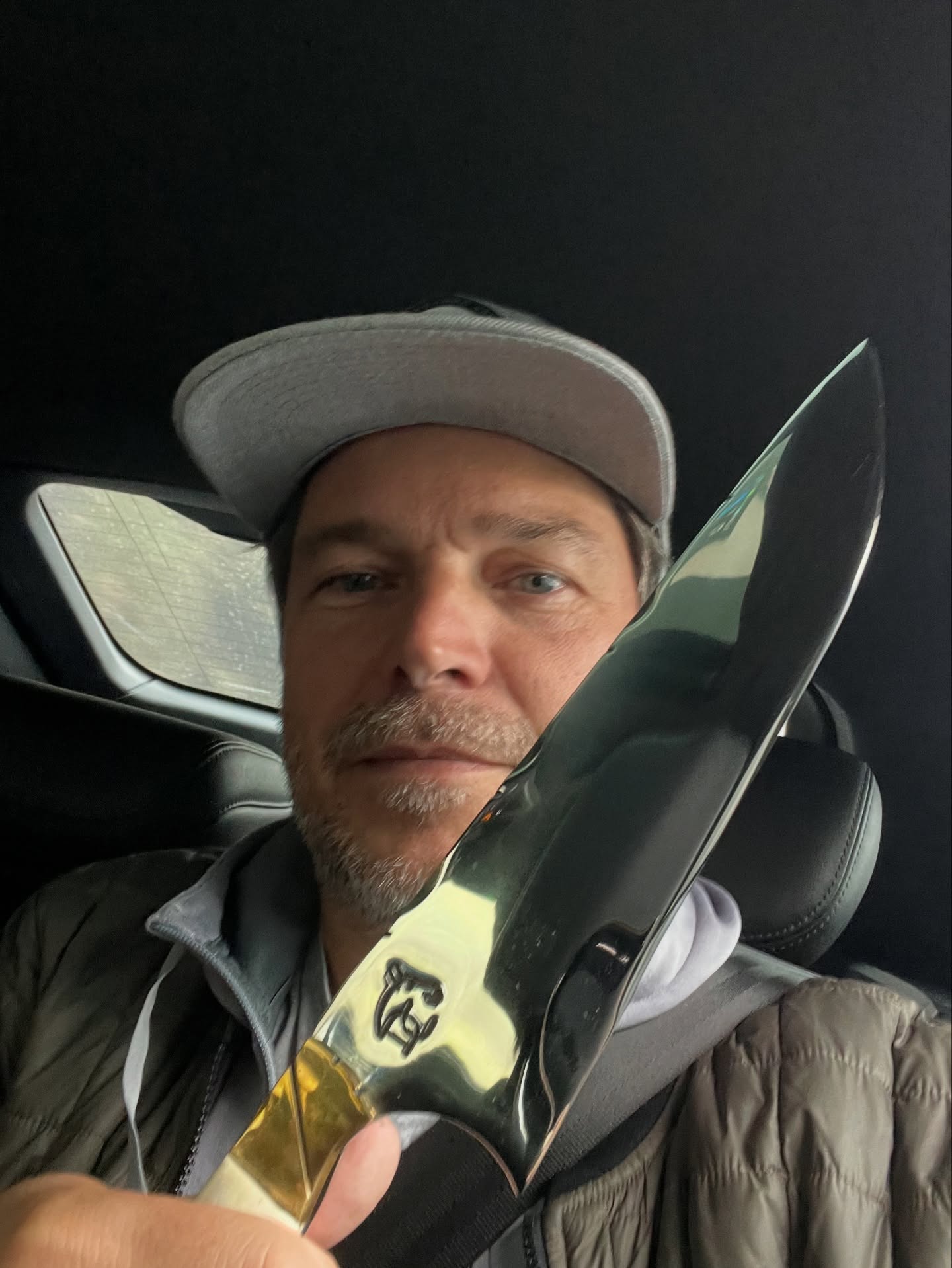 https://e.radikal.host/2025/08/25/ERIK-MARMO-6.jpg