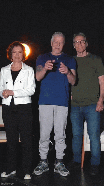 https://e.radikal.host/2025/09/04/1.gif