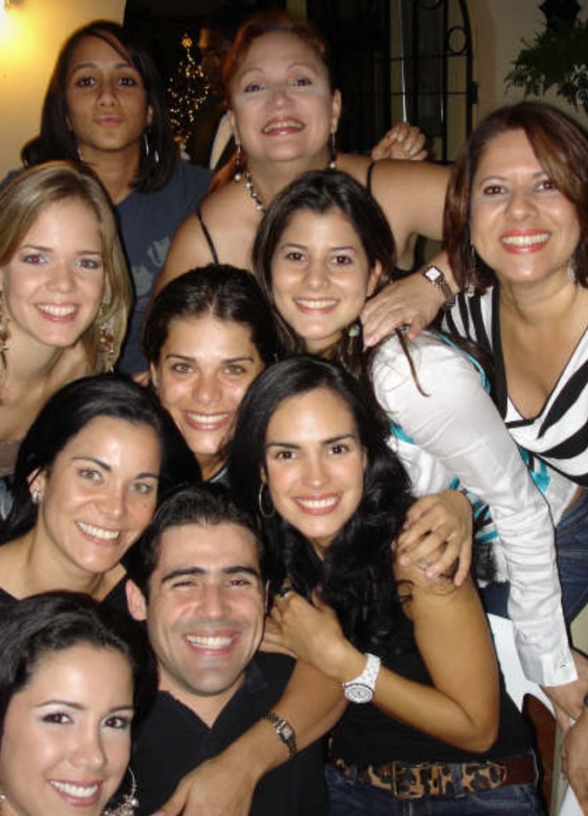 https://e.radikal.host/2025/09/05/543609887_18533778784039337_5615474212284315229_n.-1.jpg