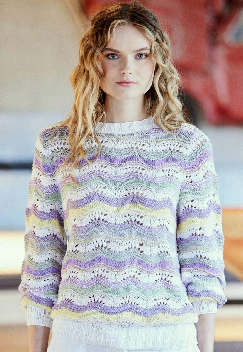 AZURNYI-PULOVER-S-VOLNISTYM-UZOROM.jpg