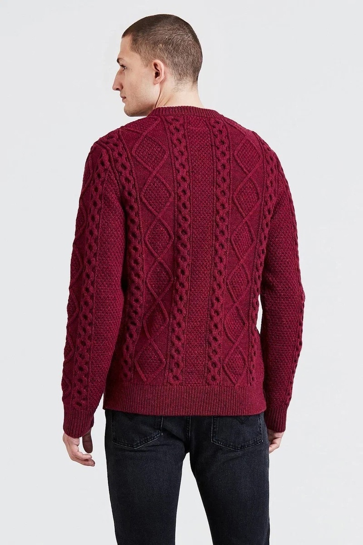 MUZSKOI-DZEMPER-OT-Levis1.jpg