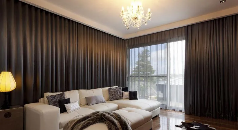 Светонепроницаемые ткани: как выбрать степень затемнения