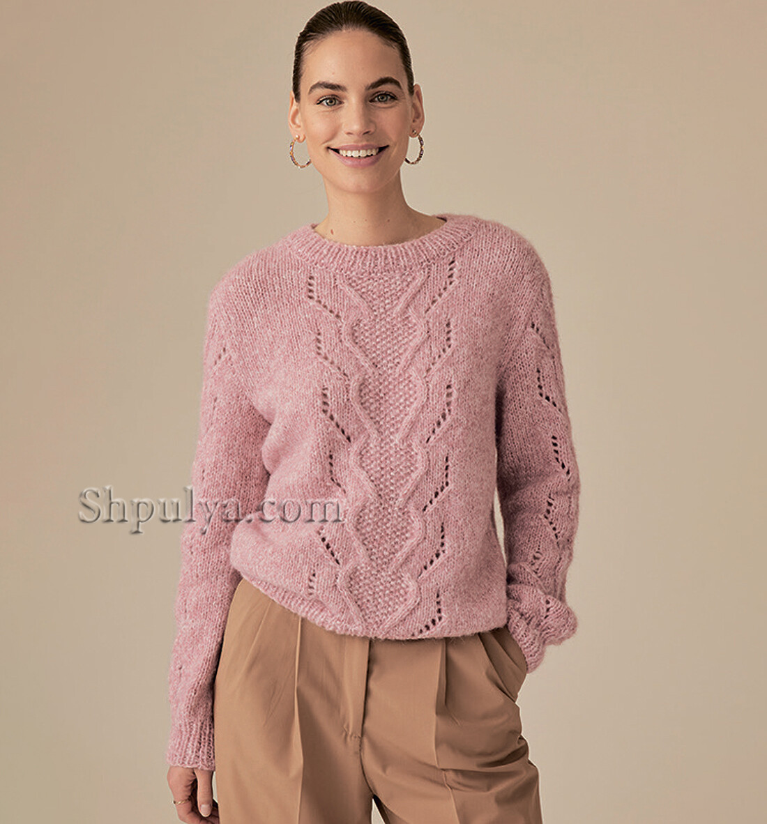ROZOVYI-PULOVER-FANTAZIINYM-UZOROM.jpg