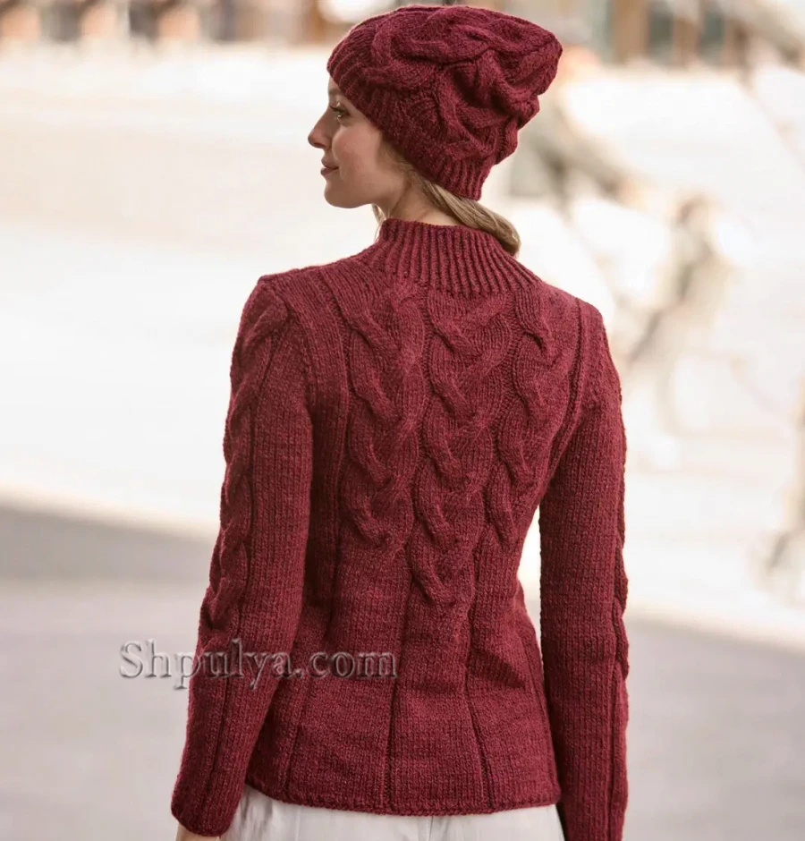 BORDOVYI-PULOVER-I-SAPKA-S-KOSAMI1.webp