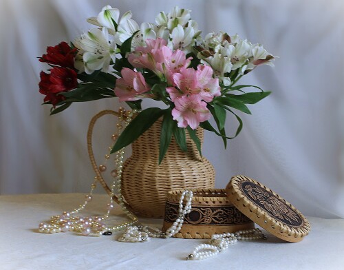 букет альстромерий