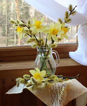 апрельская композиция