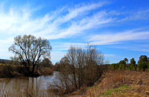 апрельский солнечный день