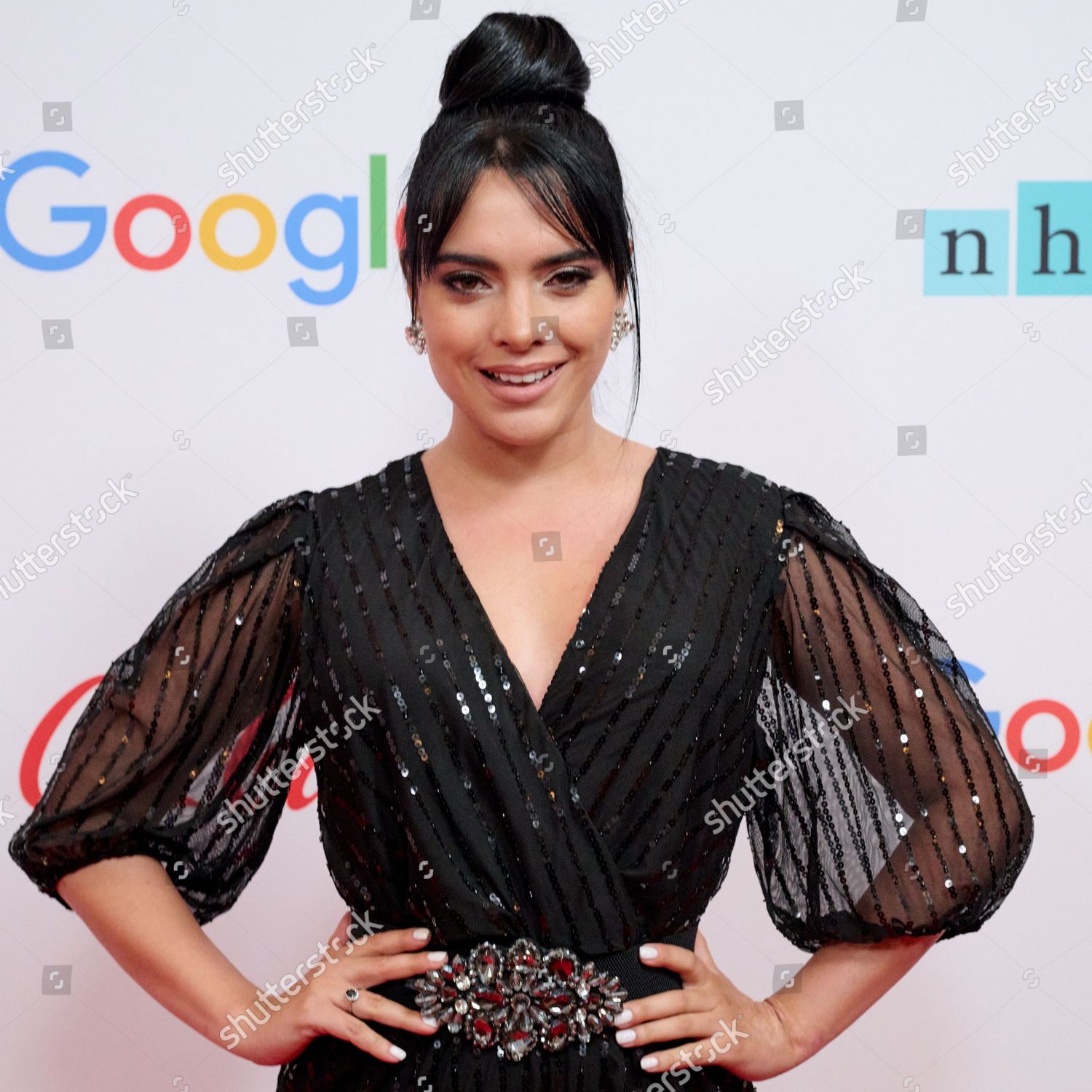 https://e.radikal.host/2026/04/17/scarlet-gruber-1500w-13378033gh.jpg