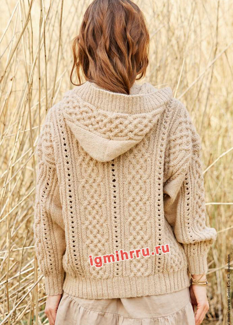 TEPLYI-ZAKET-S-ARANAMI-I-KAPYSONOM1.jpg