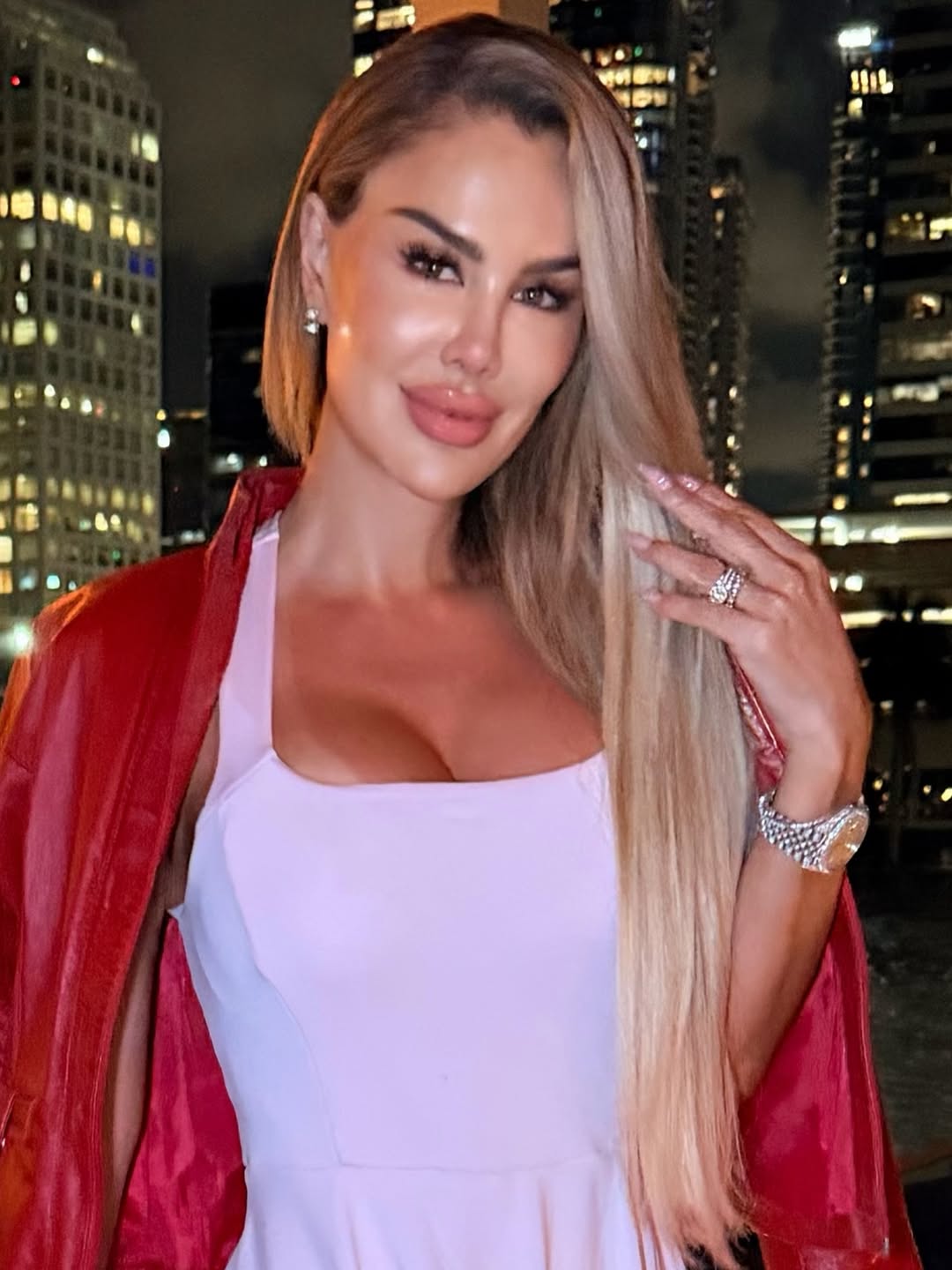 https://e.radikal.host/2026/04/25/SnapInsta.to_670531893_18590668075057834_3186870070041183358_n.jpg
