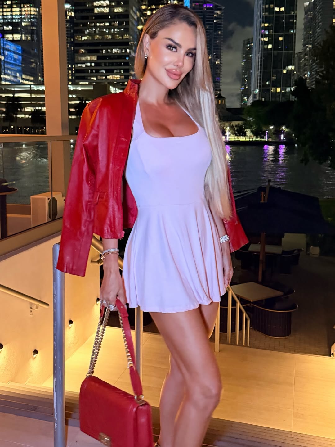 https://e.radikal.host/2026/04/25/SnapInsta.to_671106923_18590668003057834_159957297776452367_n.jpg