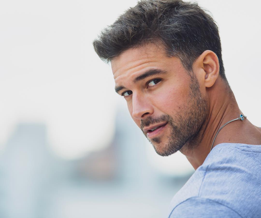 https://e.radikal.host/2026/04/26/Bernardo-Velasco-20.jpg