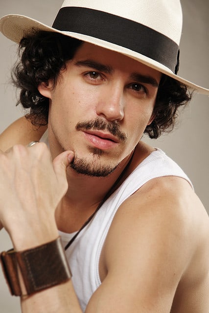 https://e.radikal.host/2026/04/28/427full-pedro-neschling.jpg