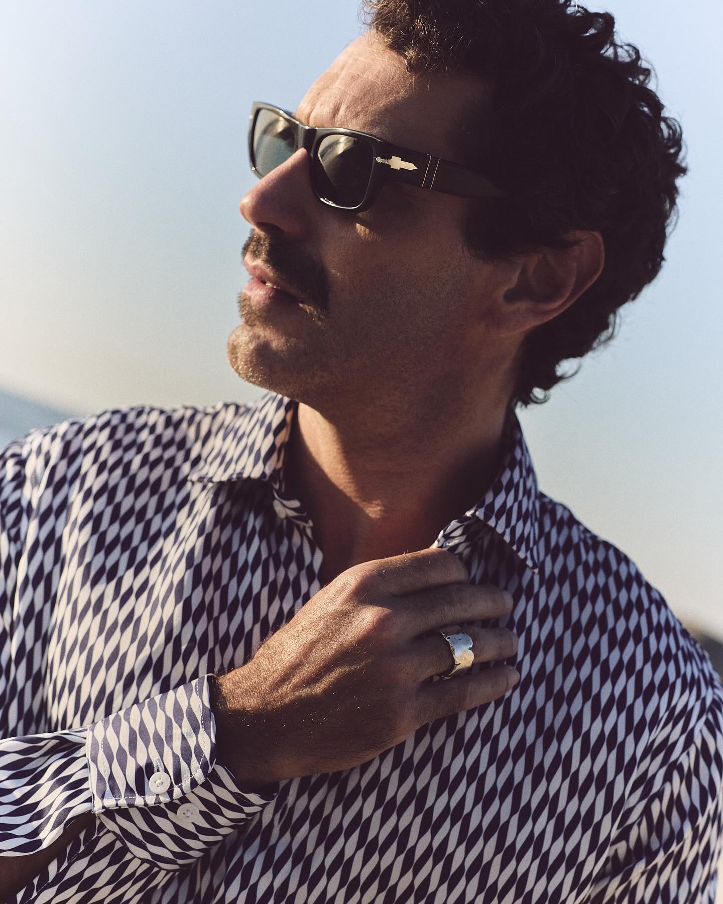 https://e.radikal.host/2026/04/28/NIKOLAS-ANTUNES-4.jpg