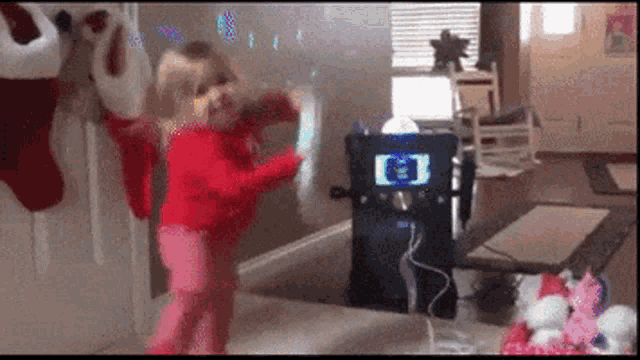 karaoke-dancing.gif