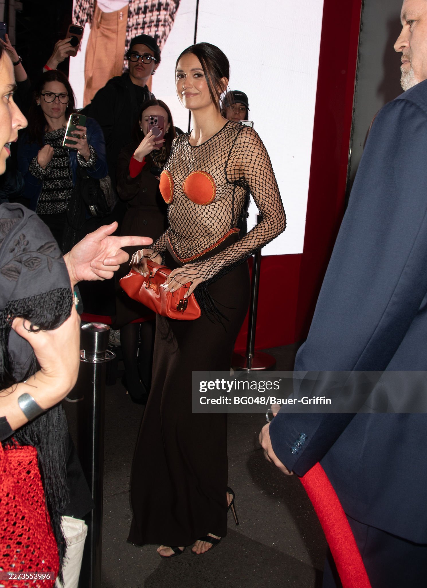 https://e.radikal.host/2026/05/08/gettyimages-2273553996-2048x2048.jpg