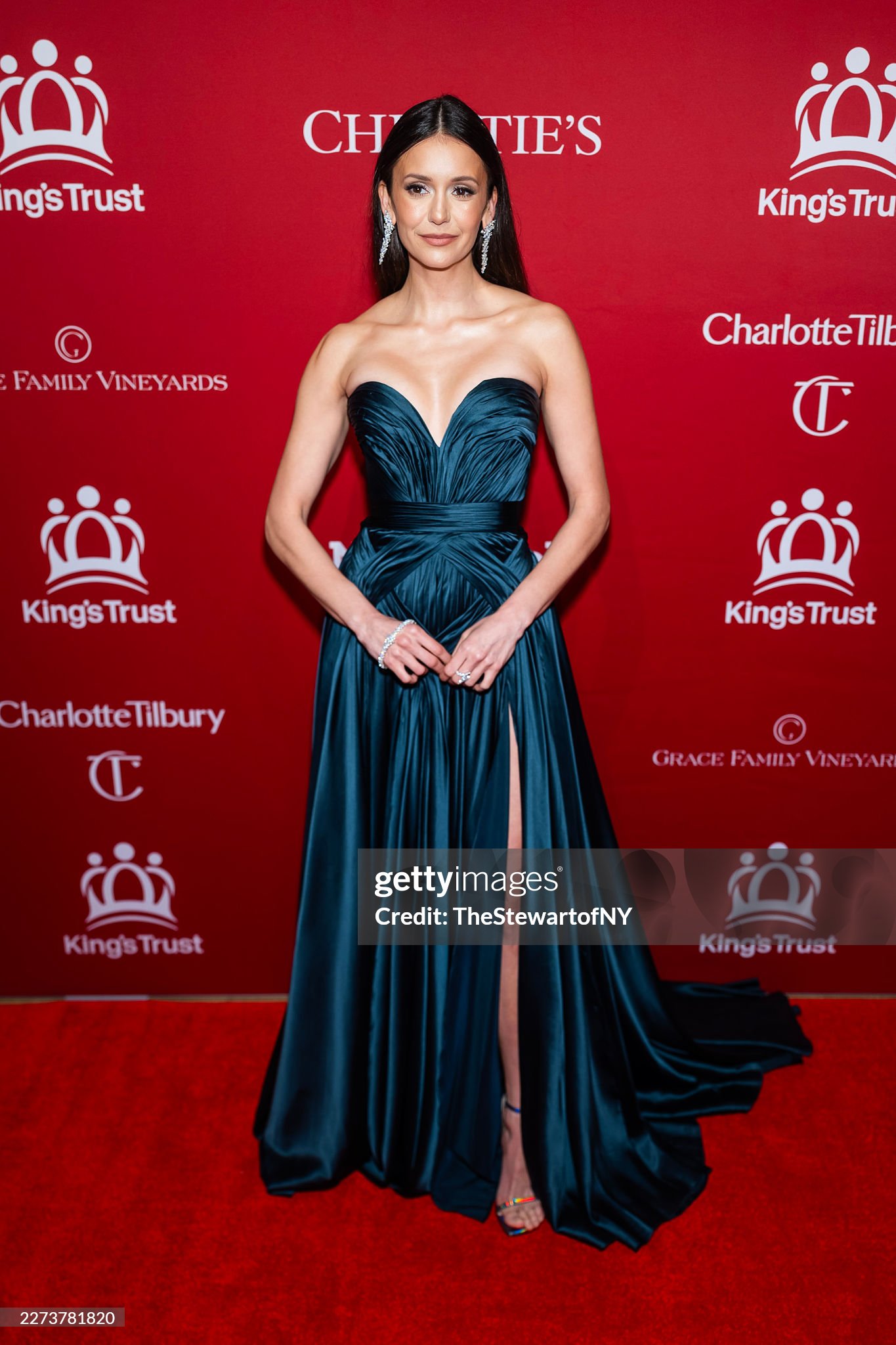 https://e.radikal.host/2026/05/08/gettyimages-2273781820-2048x2048.jpg