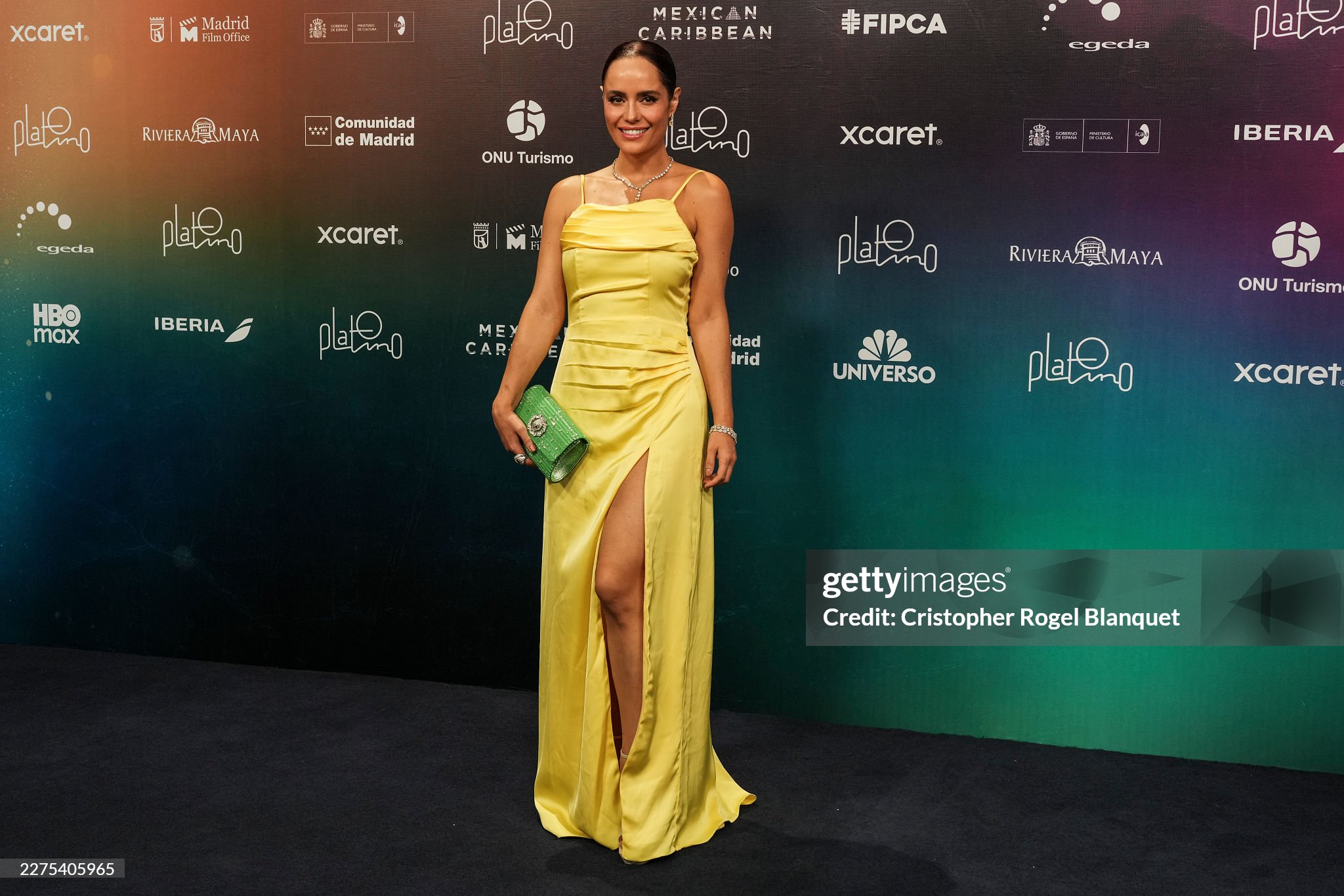 https://e.radikal.host/2026/05/12/gettyimages-2275405965-2048x2048.jpg