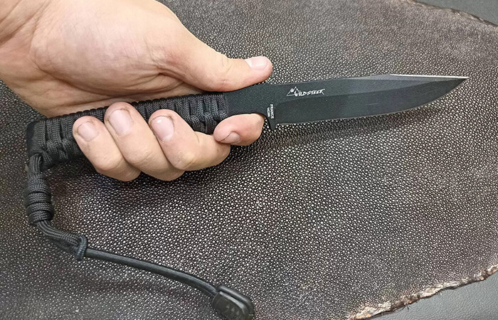 4_armyknif.jpg