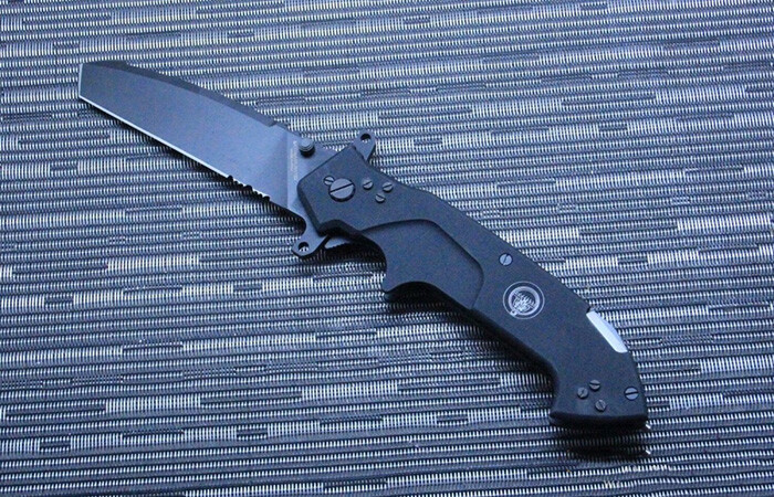 7_armyknif.jpg