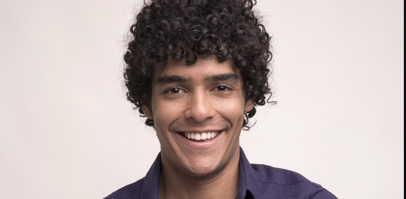 https://e.radikal.host/2026/05/15/IGOR-BIO.jpg
