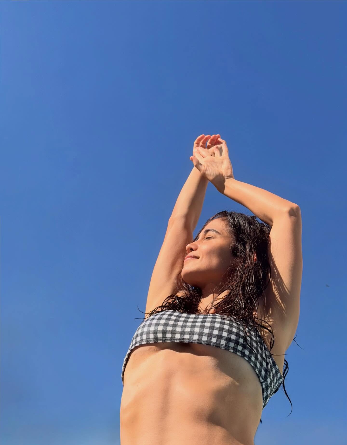 https://e.radikal.host/2026/05/19/NANDA-KOSTA-24.jpg
