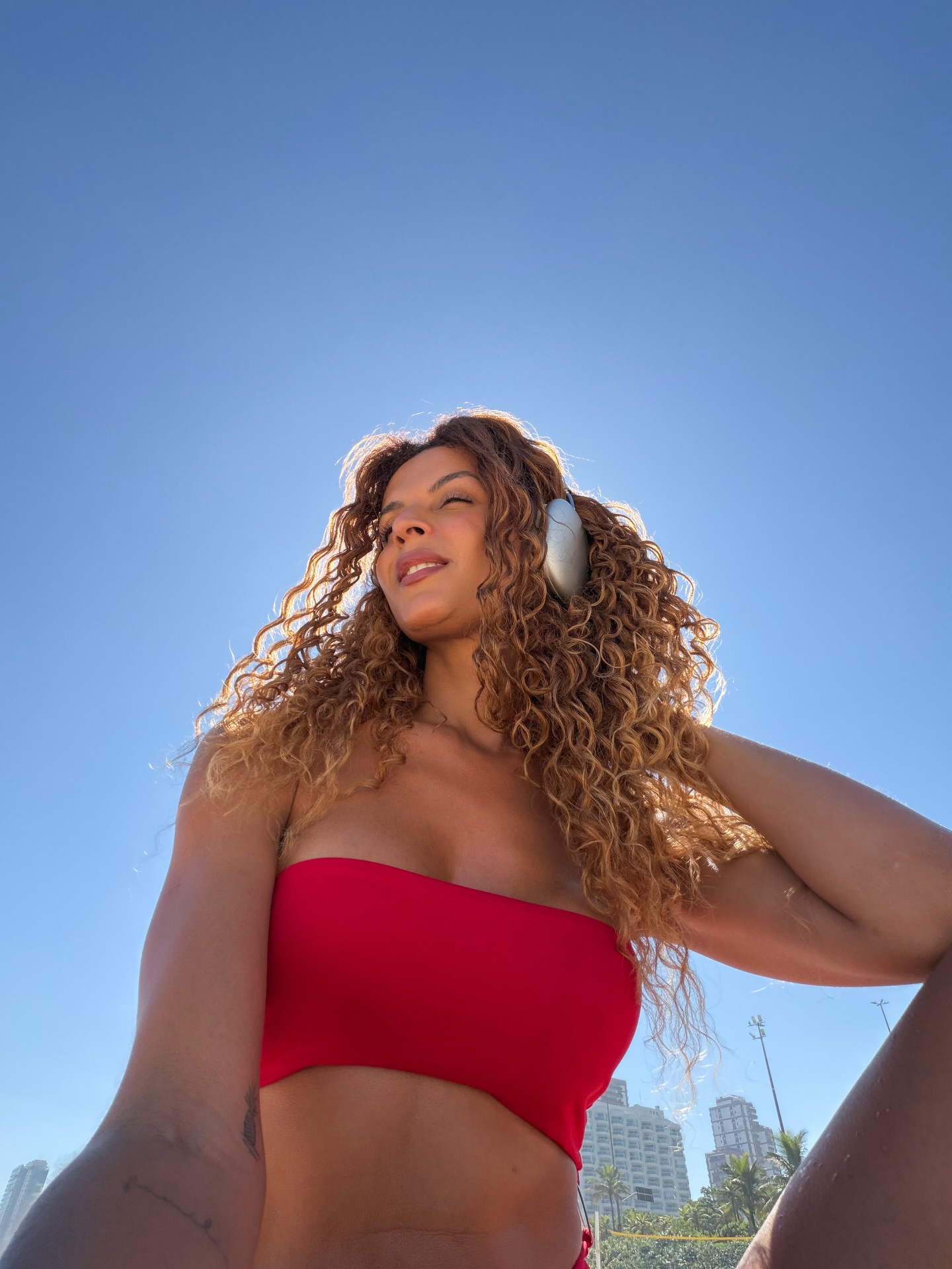 https://e.radikal.host/2026/05/20/GABRIELA-LORAN-6.jpg