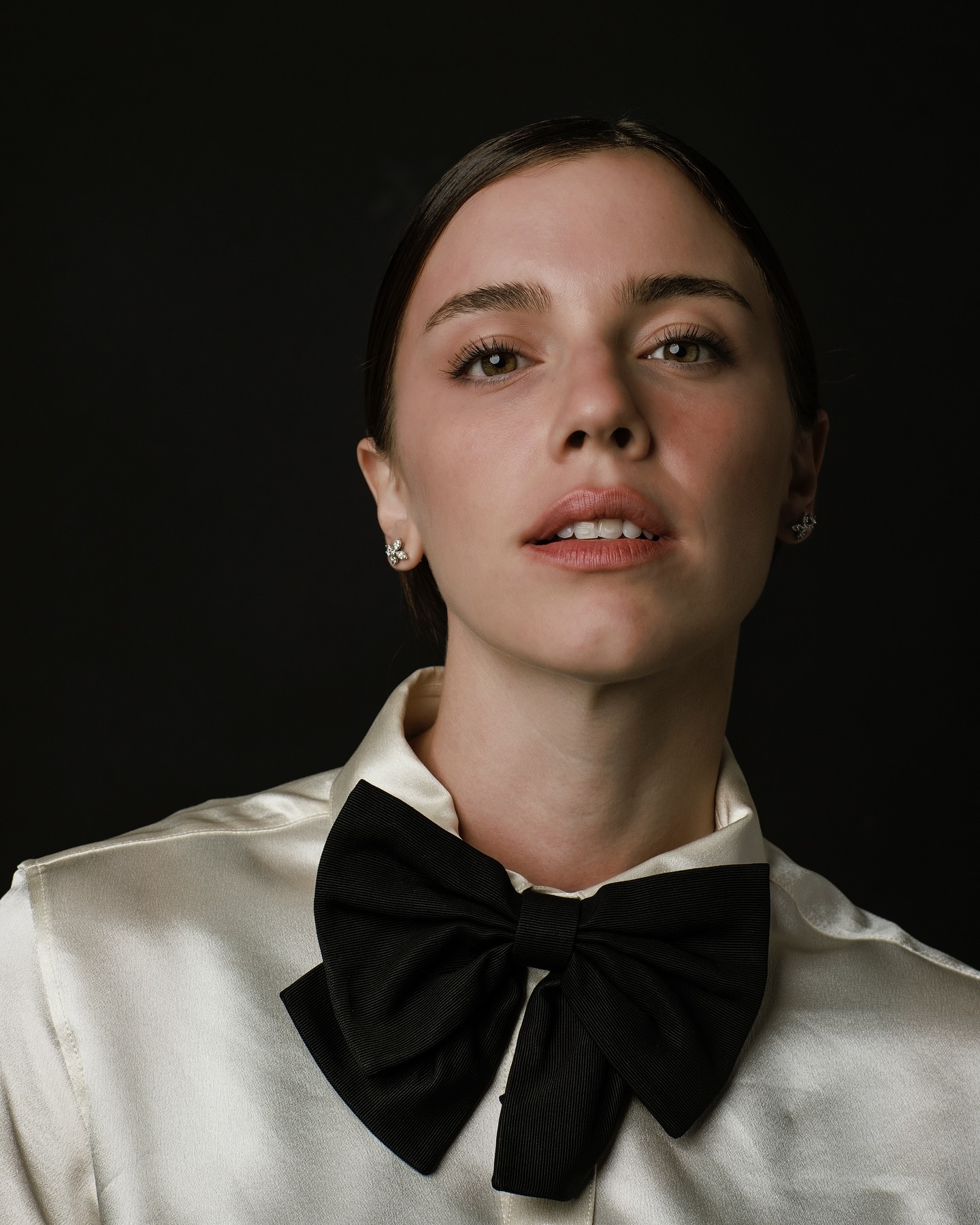 https://e.radikal.host/2026/05/23/alicewegmann_1731156813747-1.jpg