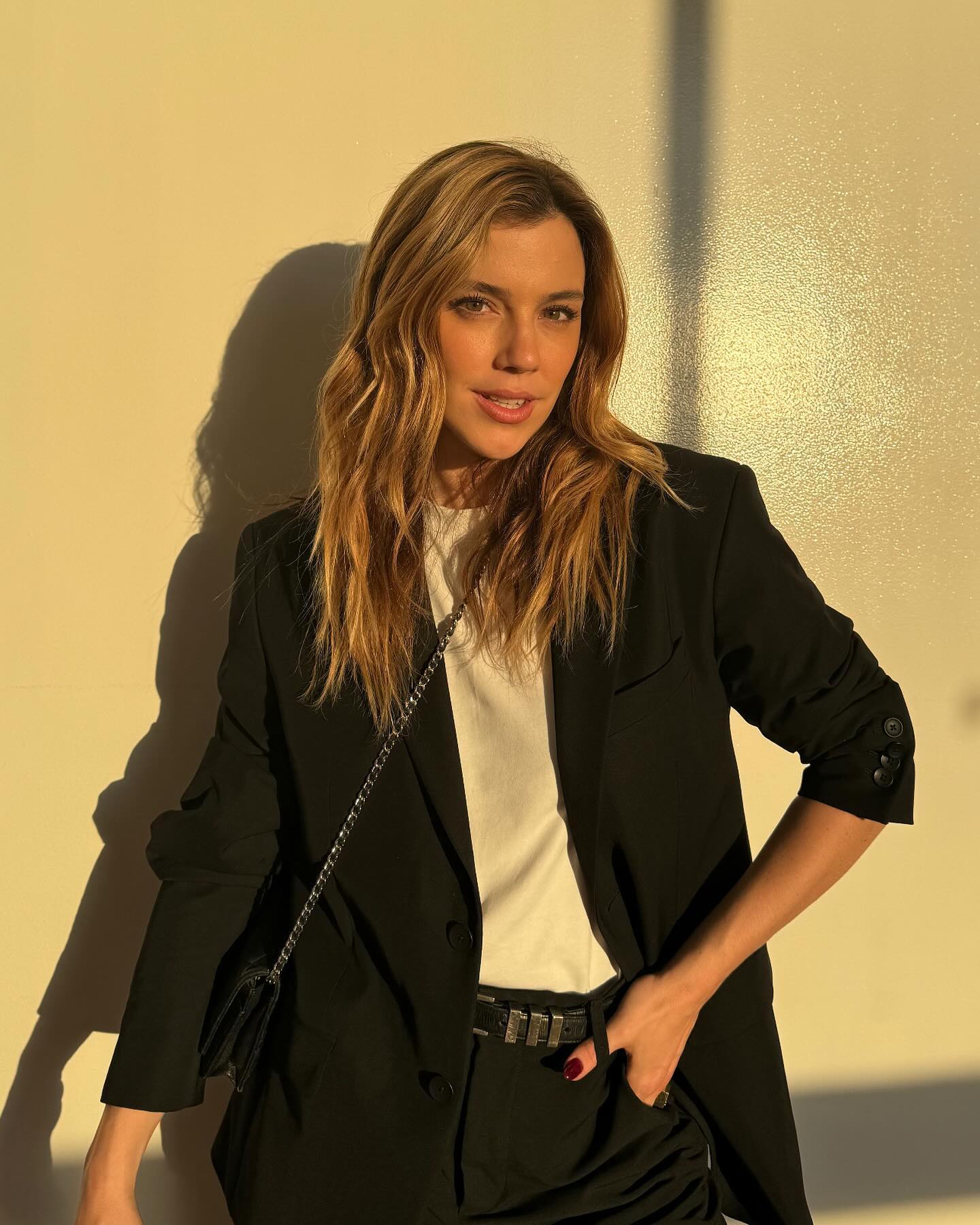 https://e.radikal.host/2026/05/23/alicewegmann_1731156891241.jpg