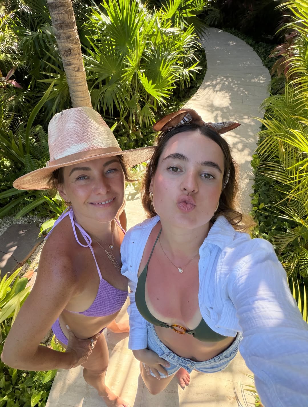 https://e.radikal.host/2026/05/28/SnapInsta.to_695009311_18592169290034086_6882832268227459455_n.jpg