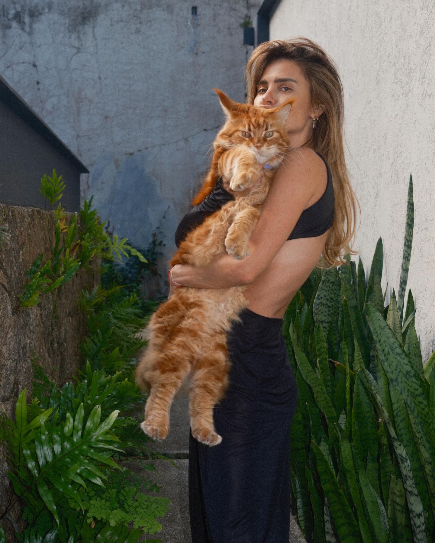 https://e.radikal.host/2026/05/31/KAROLINA-DIKMANN-18.jpg