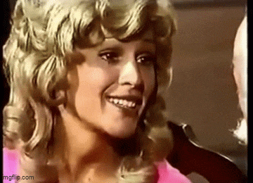 https://e.radikal.host/2026/06/01/at9fr7-1.gif
