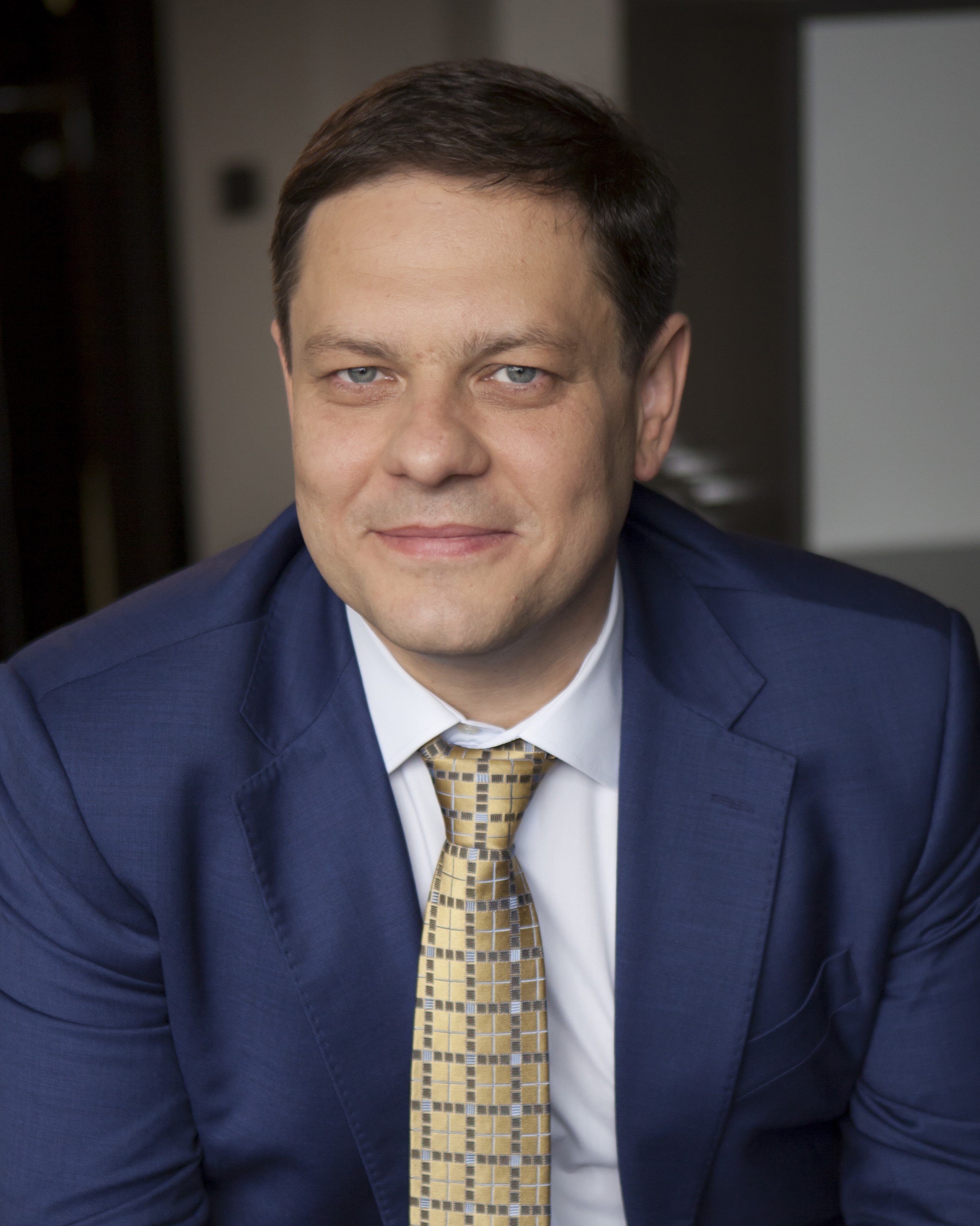 Антон Дудин
