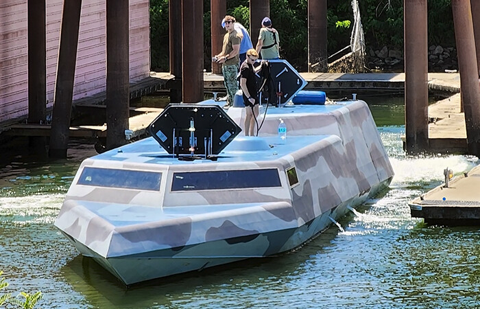 socomboat_top.jpg