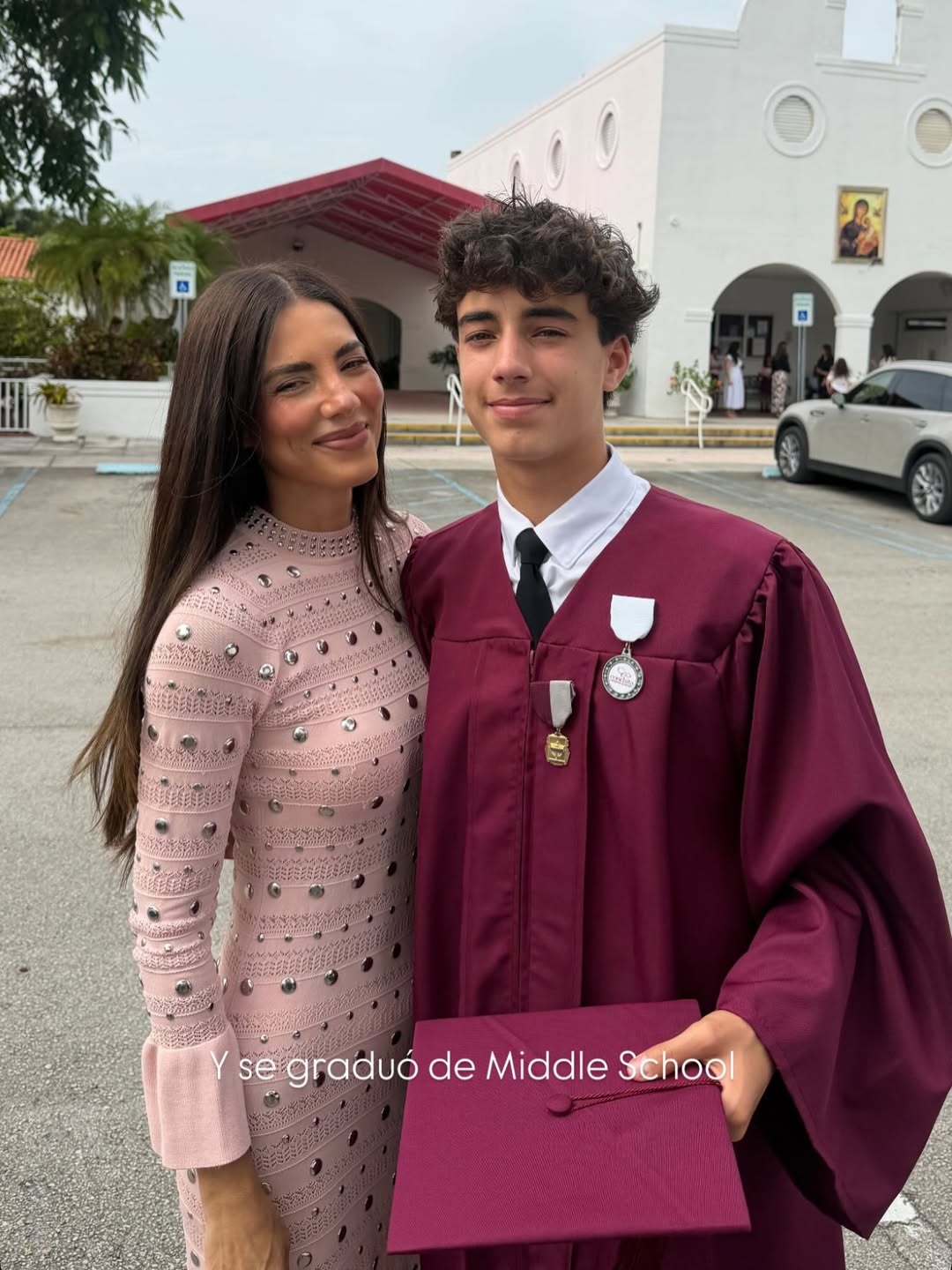 https://e.radikal.host/2026/06/12/SnapInsta.to_714363449_18006637202878439_3917989139992419779_n.jpg