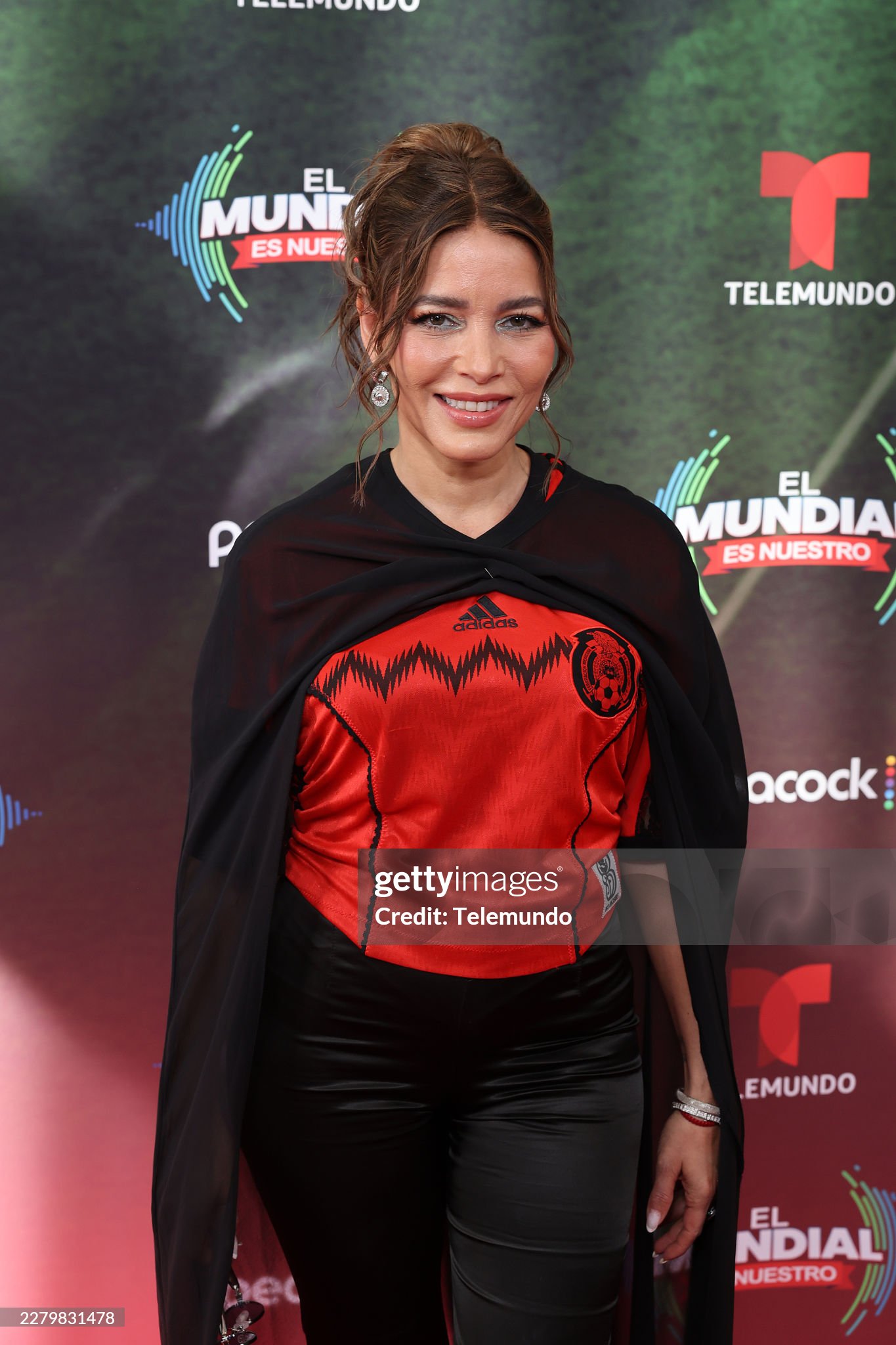 https://e.radikal.host/2026/06/12/gettyimages-2279831478-2048x2048.jpg