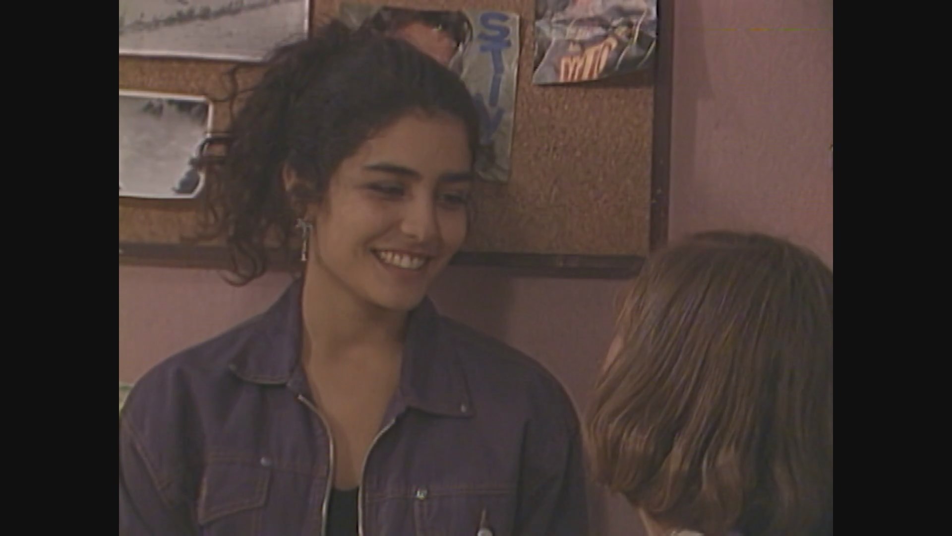 015.mp4_snapshot_05.22.857.jpg