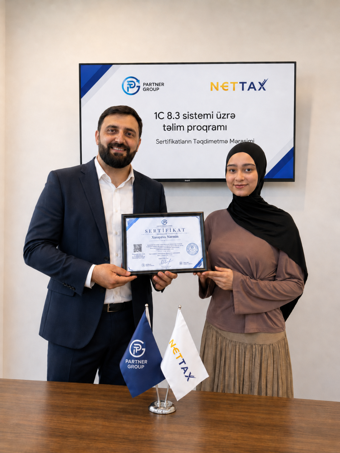 Partner Group MMC tərəfindən sertifikat təqdimatı