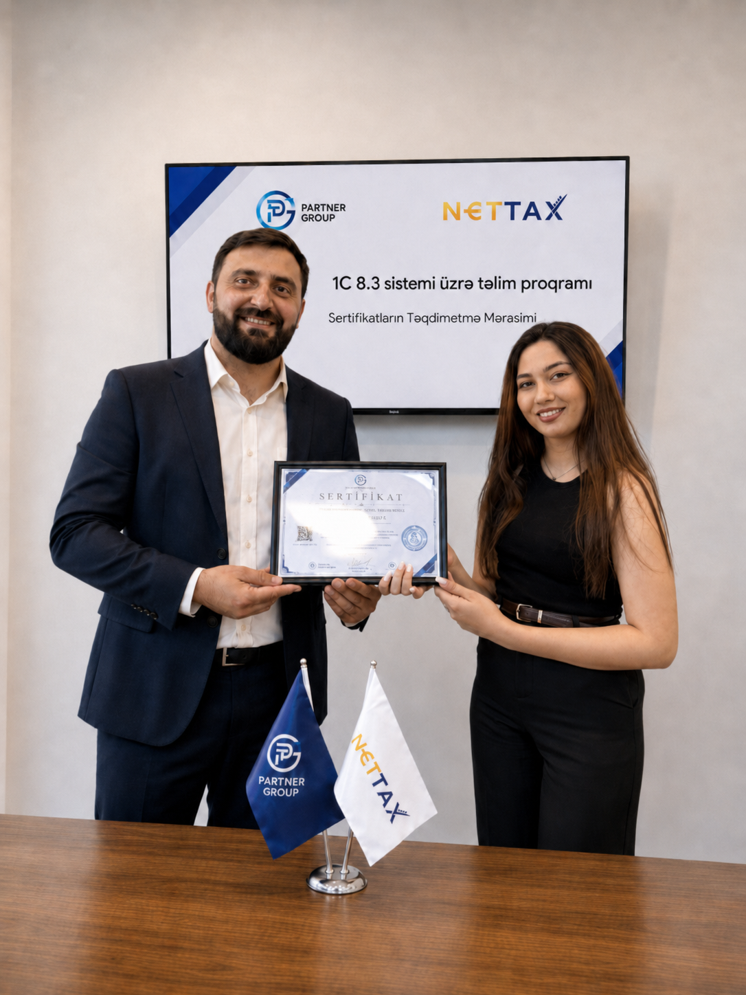 Partner Group MMC tərəfindən sertifikat təqdimatı