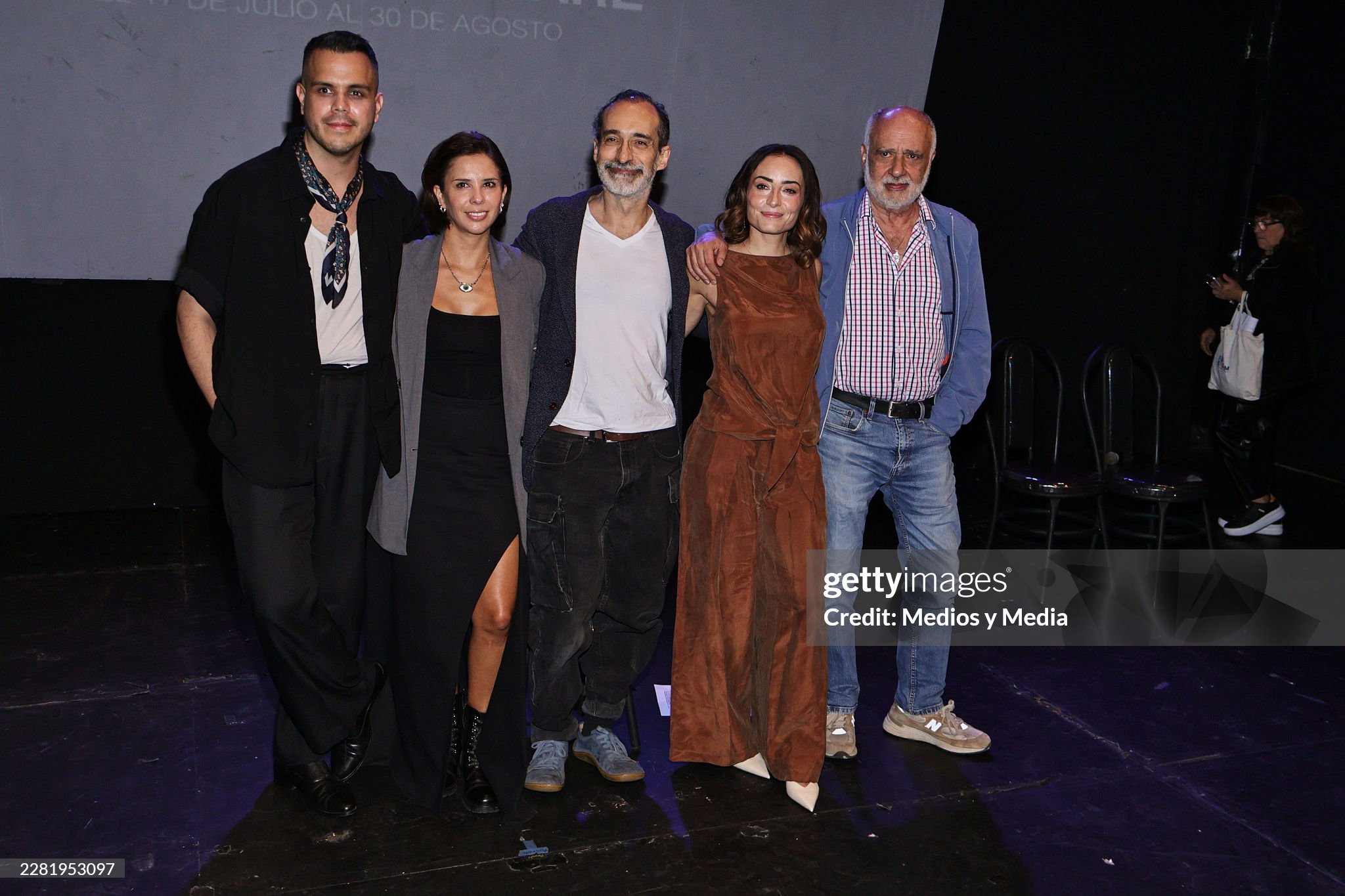 https://e.radikal.host/2026/07/03/gettyimages-2281953097-2048x2048.jpg