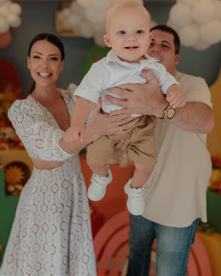 https://e.radikal.host/2026/07/06/camilarodrigues11_1700649253674.jpg