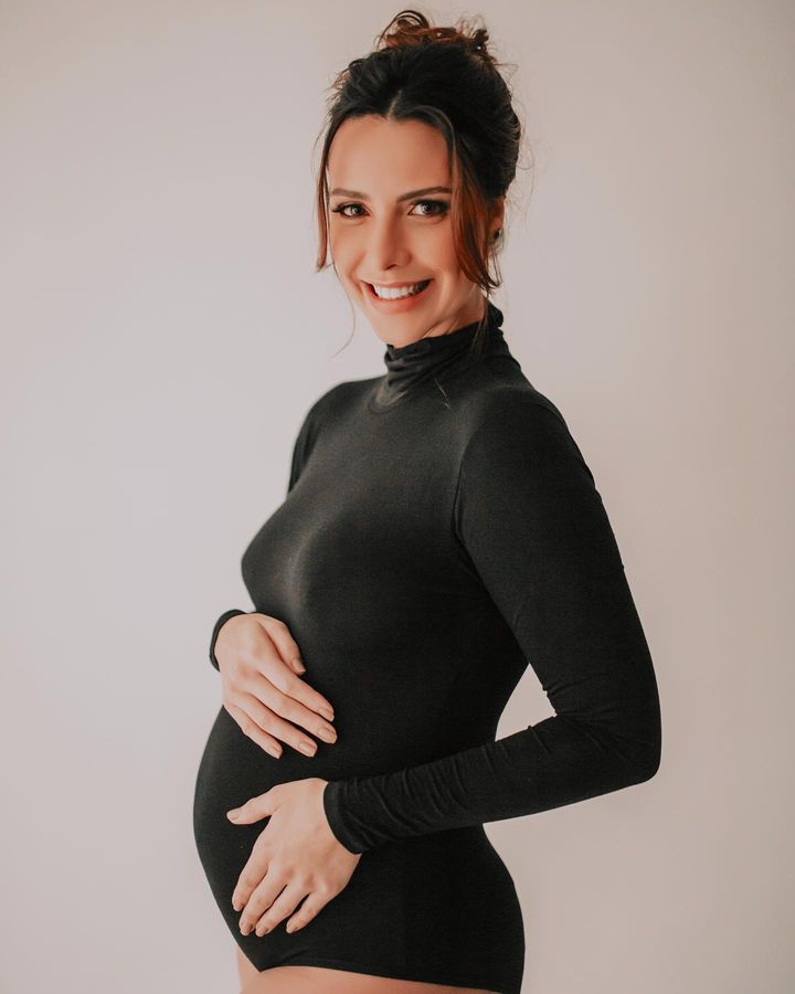 https://e.radikal.host/2026/07/06/camilarodrigues11_1700649385082.jpg