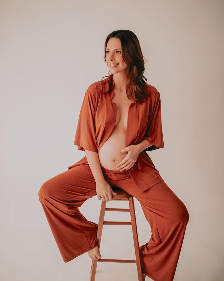 https://e.radikal.host/2026/07/06/camilarodrigues11_1700649404063.jpg