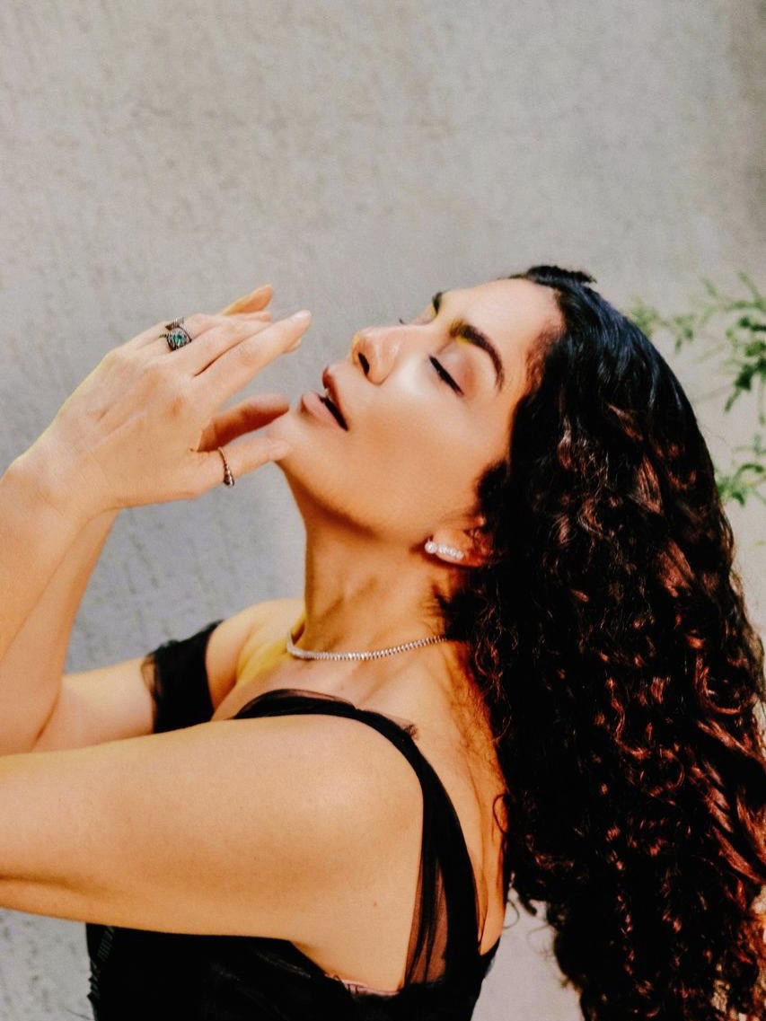 https://e.radikal.host/2026/07/09/LETISIY-SABATELLA-5.jpg