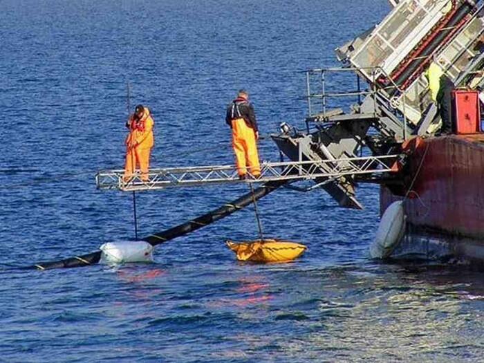 4-105015.jpg