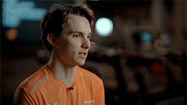 https://e.radikal.host/2026/07/20/tumblr_4c03bae35e4a28101c0990c32edce295_20951675_400.gif