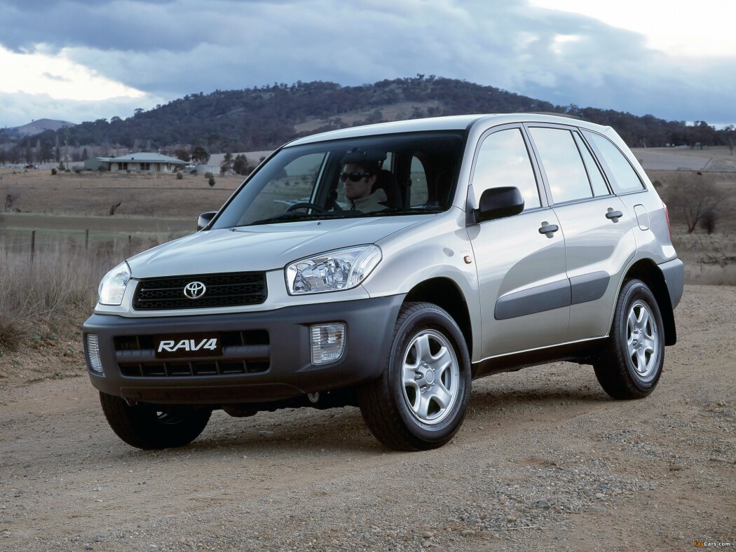1644000936_5-hdpic-club-p-toiota-rav-4-2-pokoleniya-5.jpg