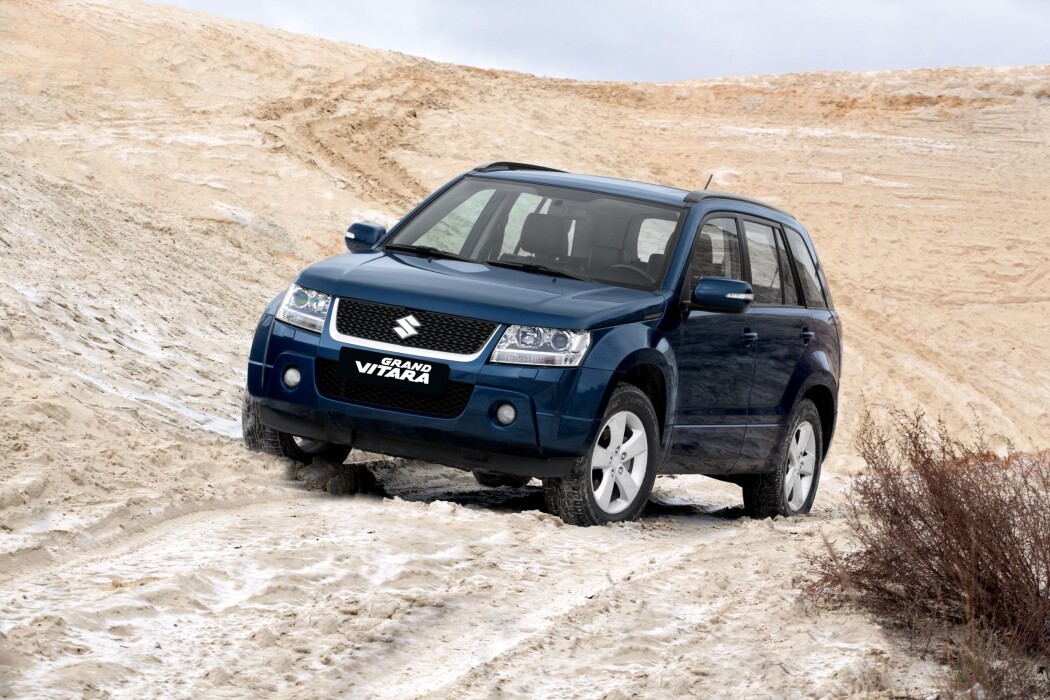1726381901_bigfoto-top-4wze-p-suzuki-grand-vitara-2-4.jpg