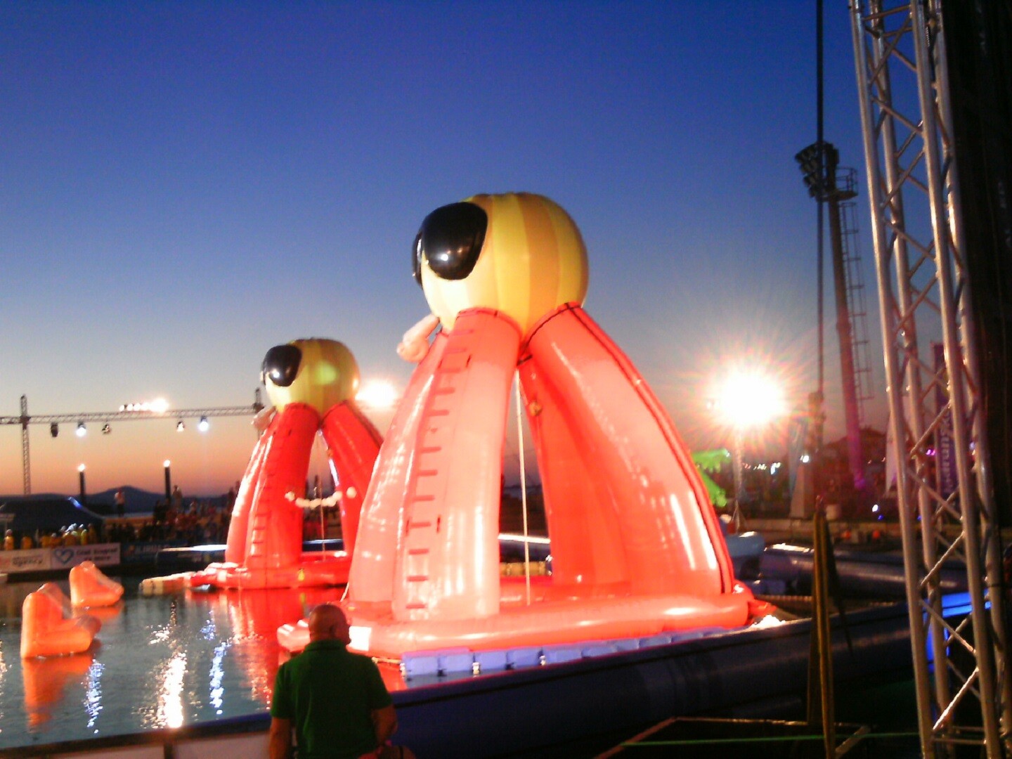 https://e.radikal.host/2026/08/09/2011-01-01-23-32-30.jpg