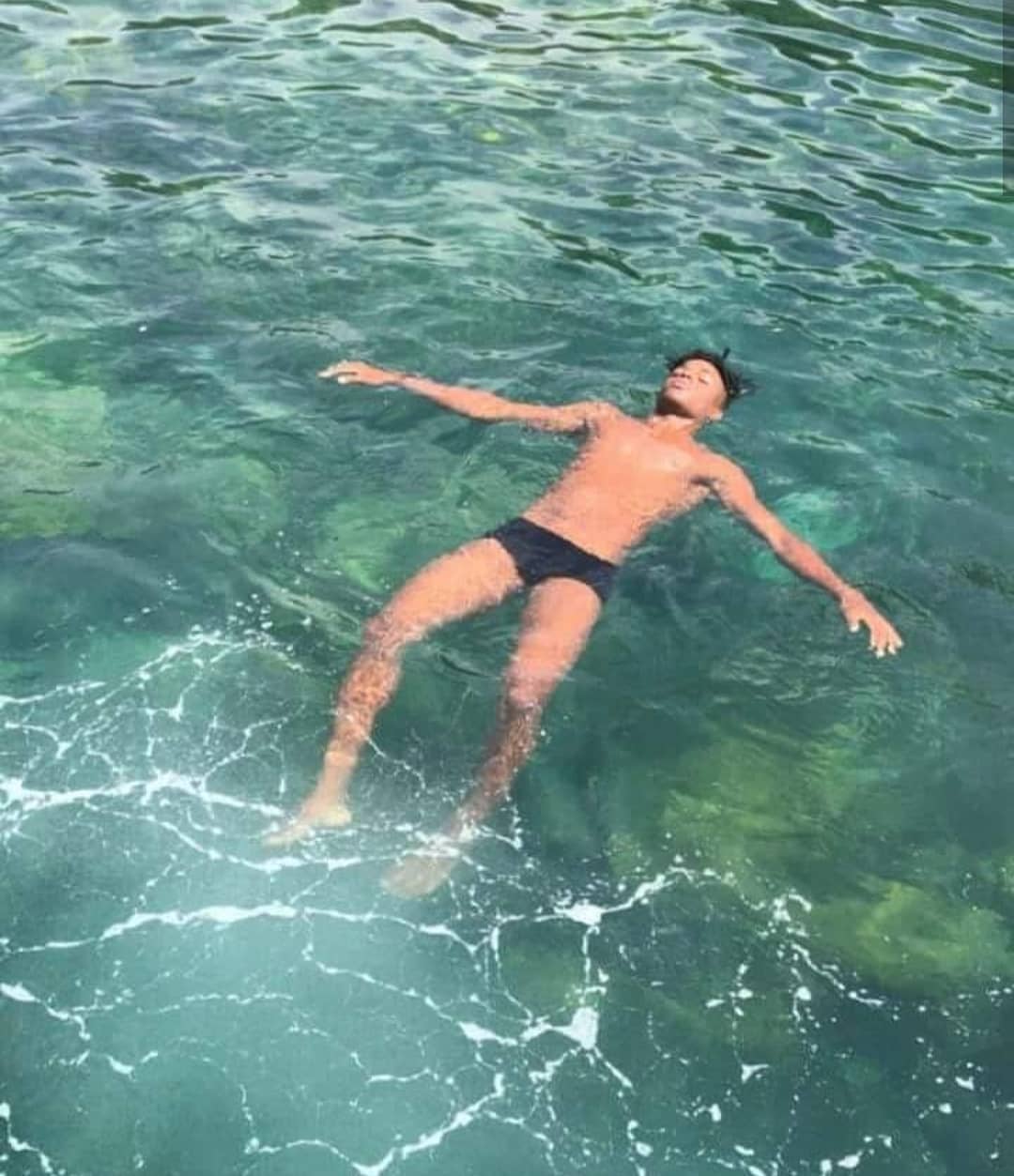 https://e.radikal.host/2026/08/17/ronald_sotto_31975769_205999810210465_1357741867818549248_n.jpg
